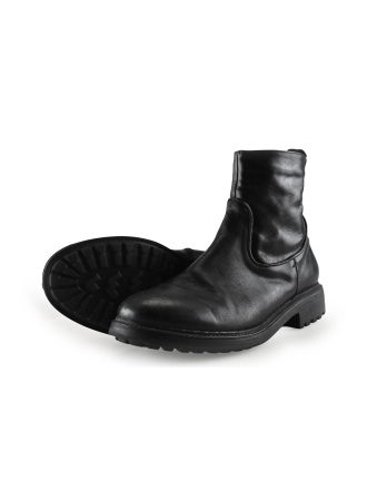 Stefano Lauran Enkellaarzen