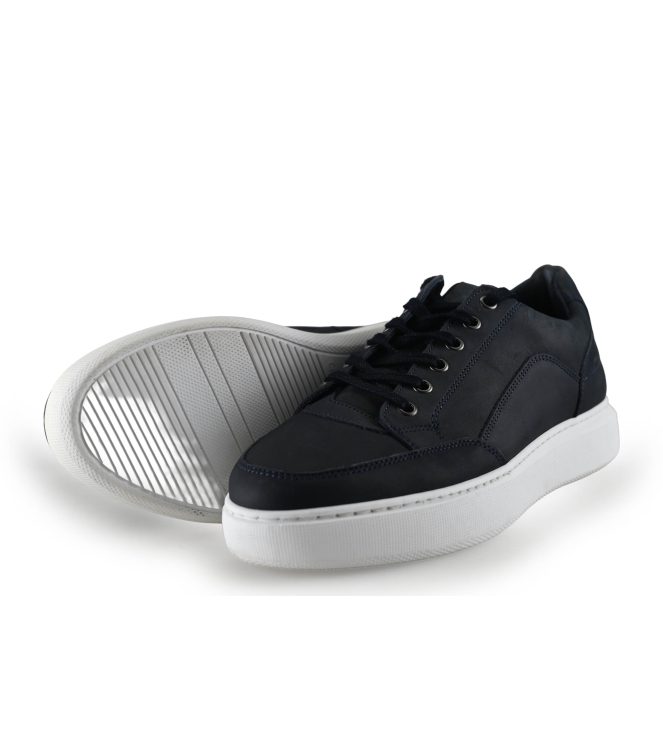 Manfield Sneakers