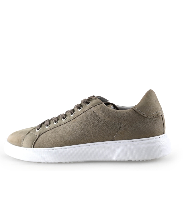 Manfield Sneakers