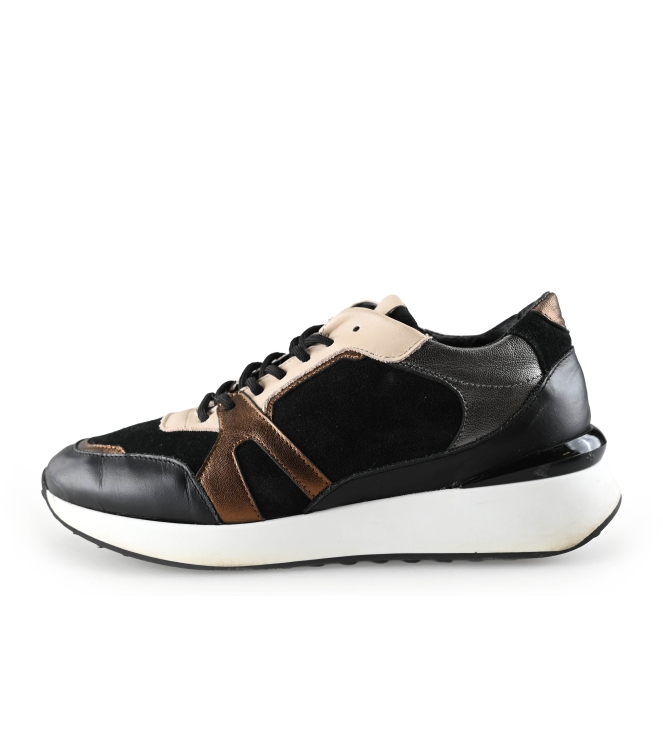 Manfield Sneakers