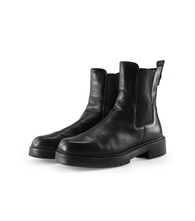 Tamaris Chelsea boots