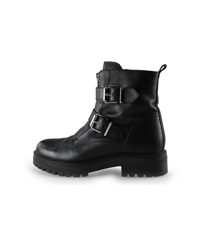 Omoda Boots