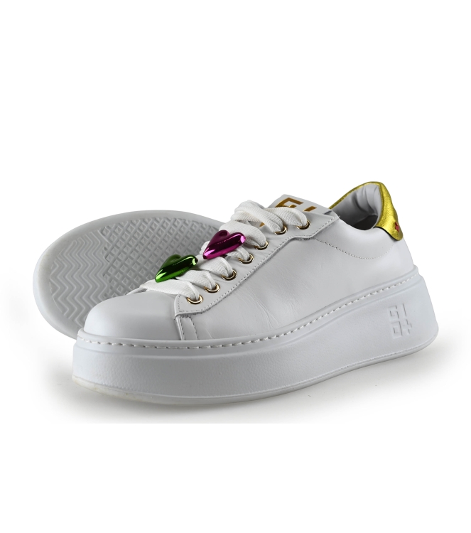 Gio Sneakers