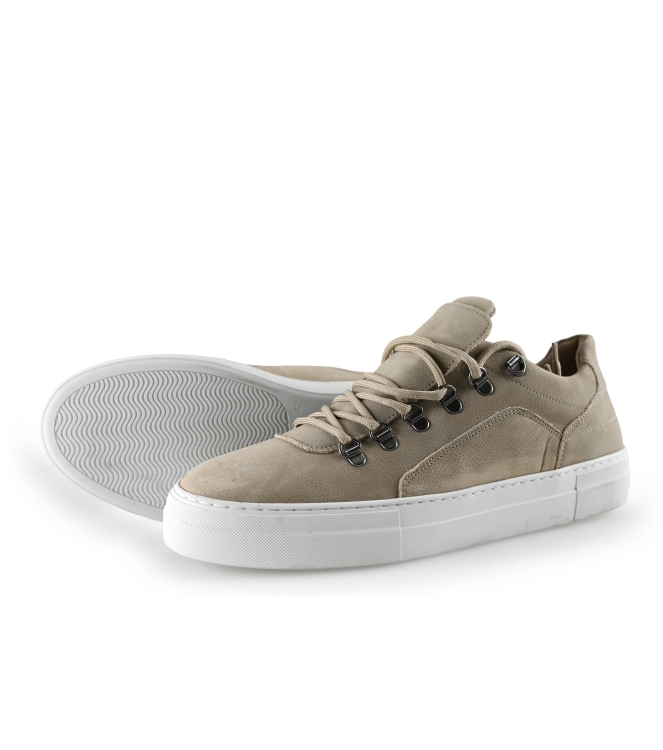 Manfield Sneakers