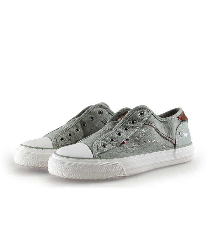 Mustang Sneakers
