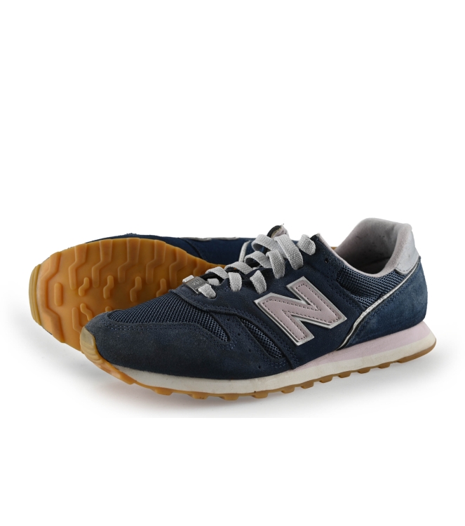 New Balance Sneakers
