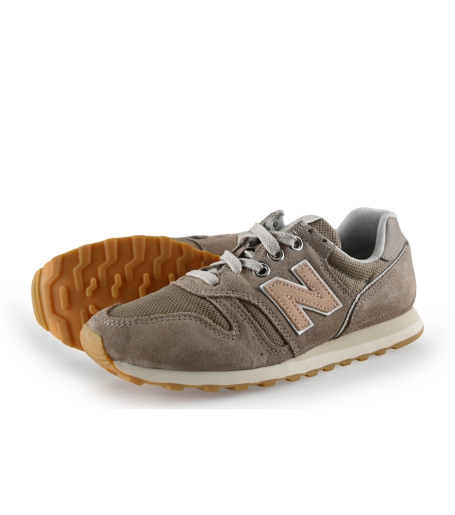New Balance Sneakers