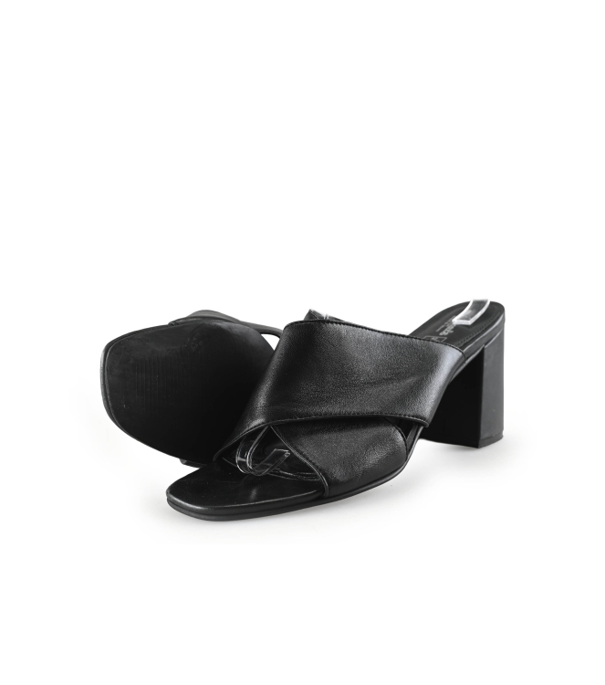 Dockers By Gerli Muiltjes