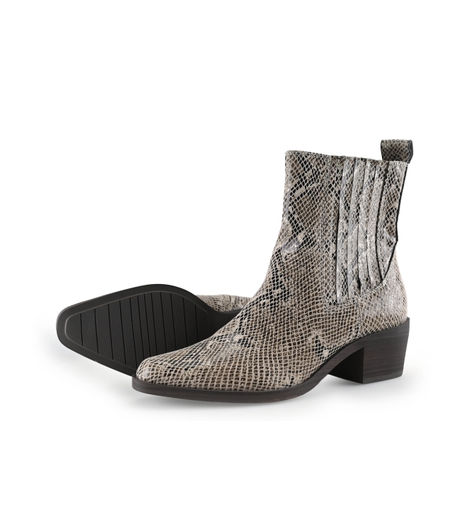 Tamaris Chelsea boots