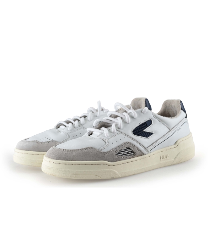 Hub Sneakers
