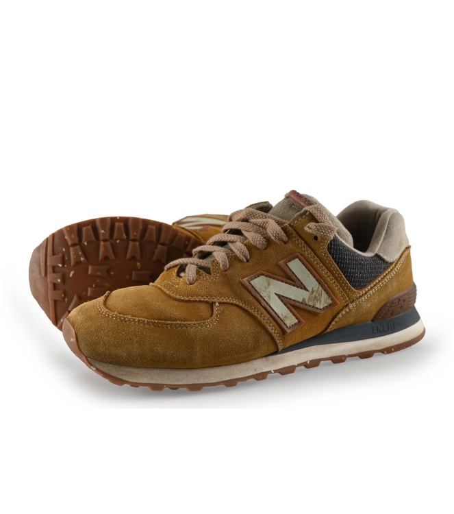 New Balance Sneakers