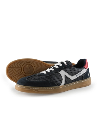 Mustang Sneakers
