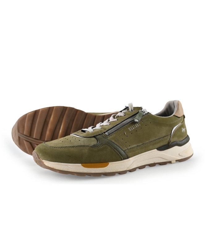 Mustang Sneakers