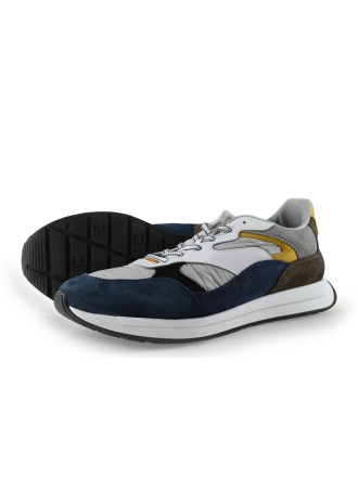Vertice Sneakers