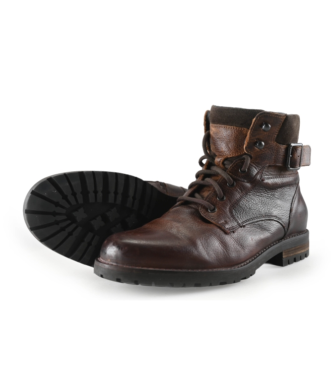 Outfielder Veterboots