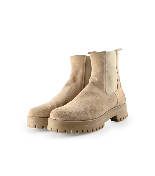 Nelson Chelsea boots