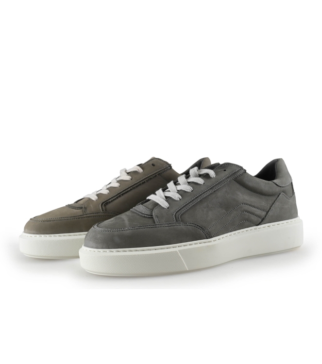 Manfield Sneakers