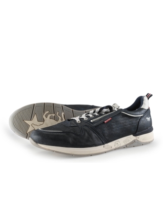 Mustang Sneakers
