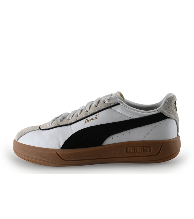 Puma Sneakers