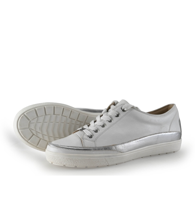 Caprice Sneakers