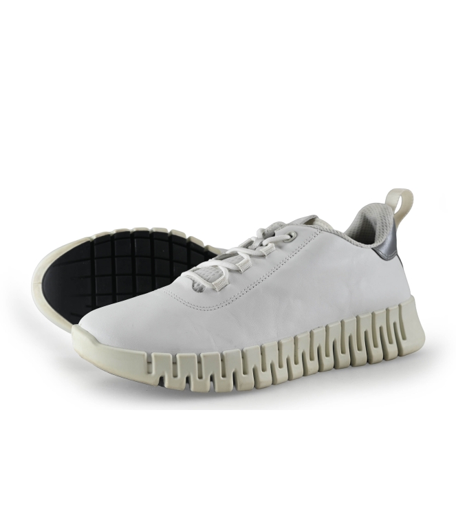 Ecco Sneakers