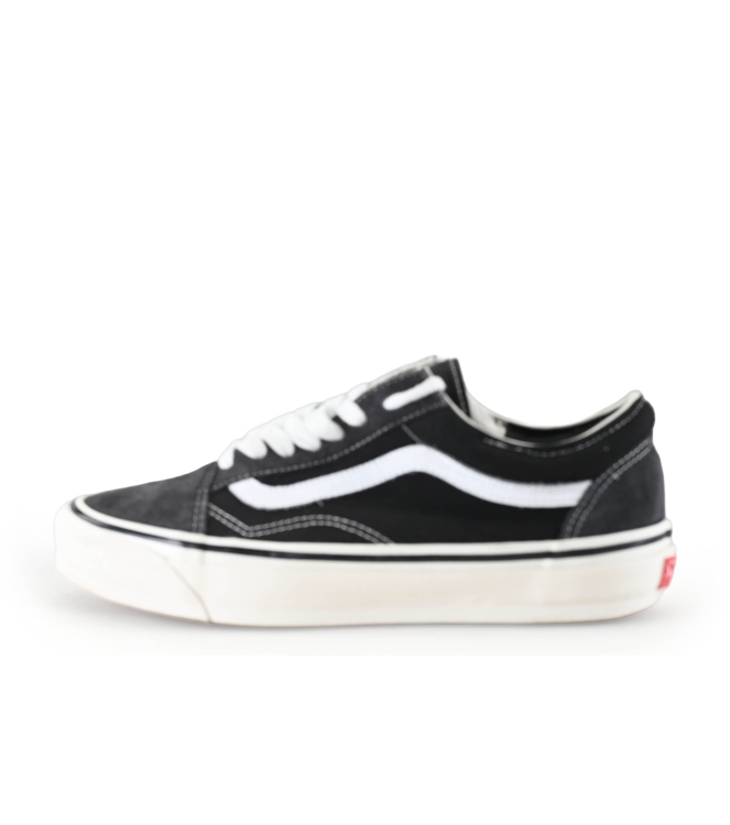 Vans Sneakers