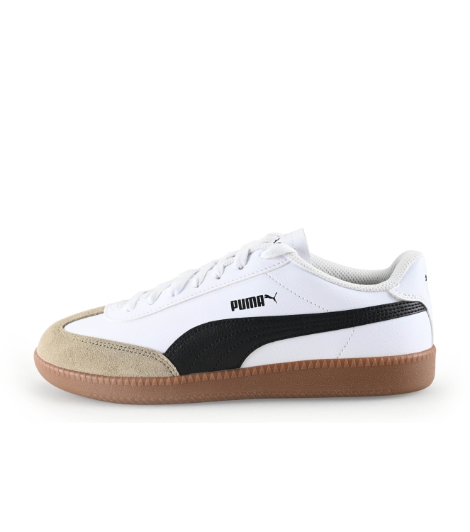 Puma Sneakers