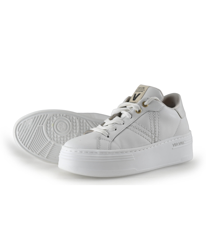 VIA VAI Sneakers