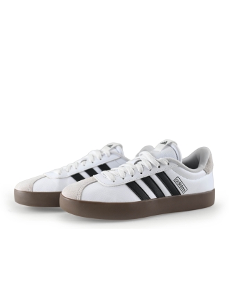 Adidas Sneakers Wit 318751
 Maat 38
 