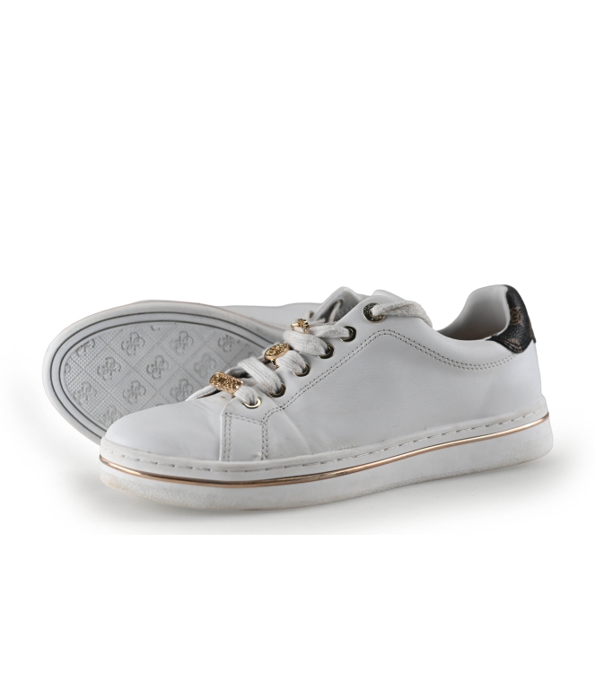 Guess Sneakers