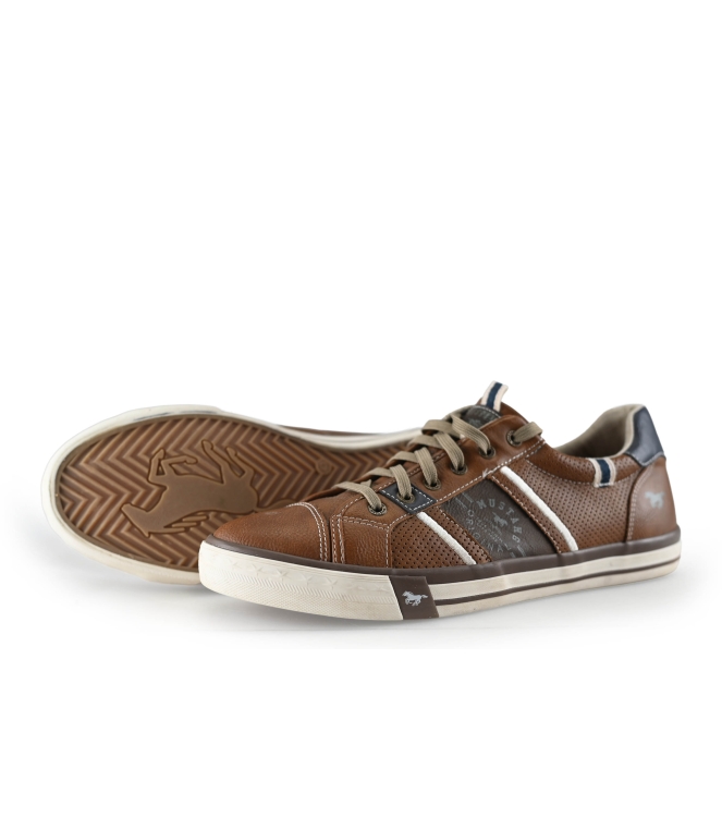 Mustang Sneakers