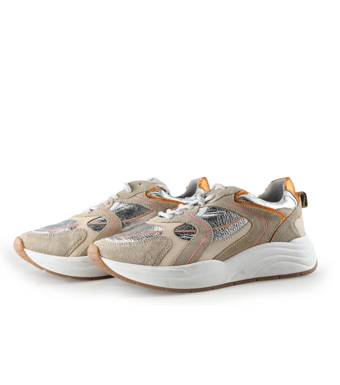 Omoda Sneakers