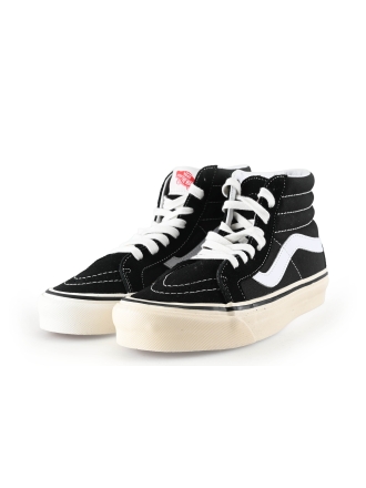 Vans Hoge sneakers Zwart 323206
 Maat 39
 