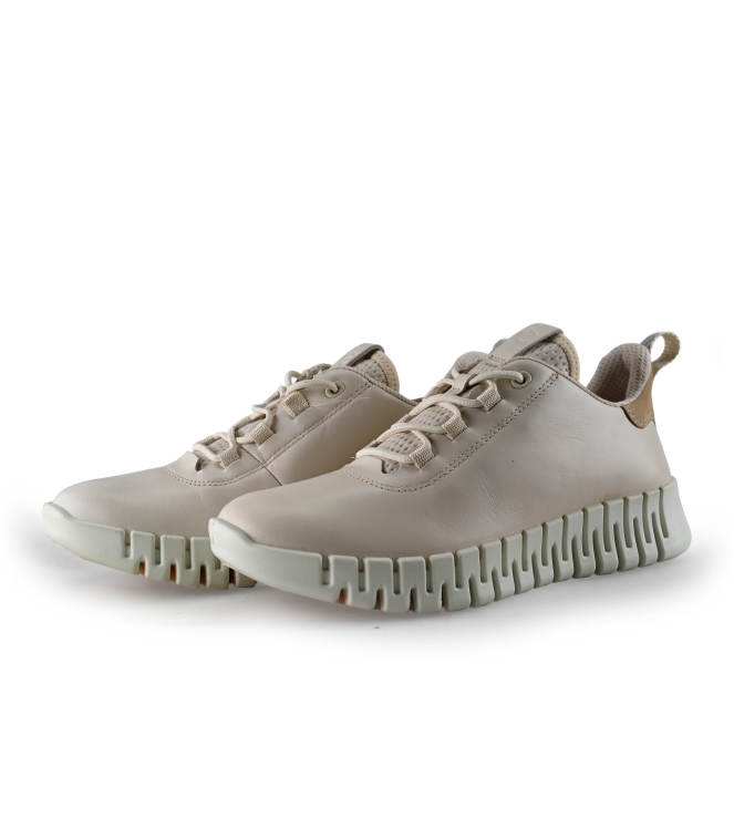 Ecco Sneakers