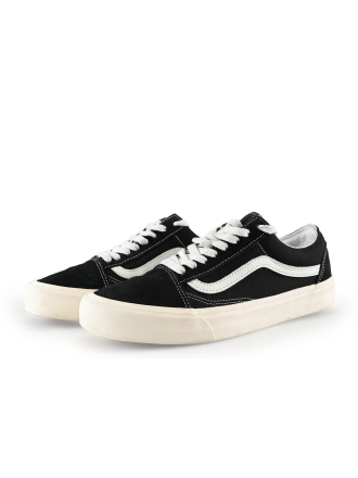 Vans Sneakers Zwart 325431
 Maat 42½
 