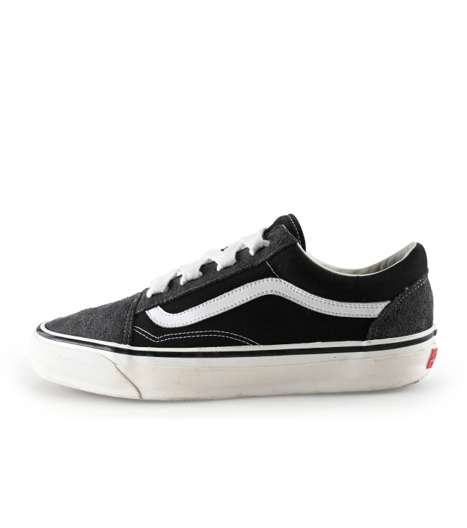 Vans Sneakers