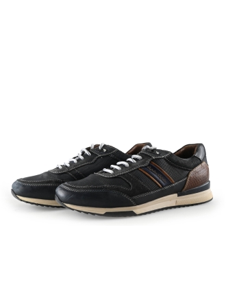 Australian Sneakers Zwart 325546
 Maat 42
 