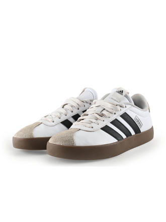 Adidas Sneakers Wit 325859
 Maat 39
 
