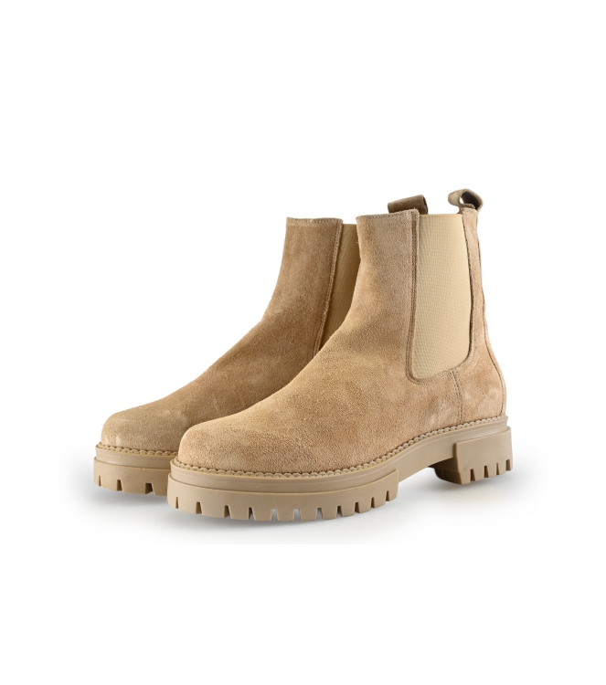 Nelson Chelsea boots