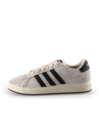 Adidas Sneakers Wit 327066
 Maat 39
 