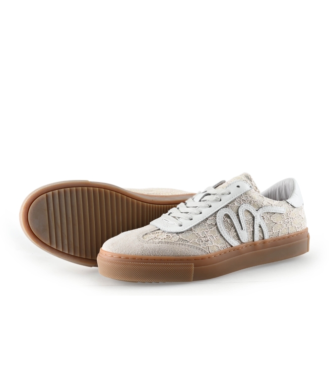Manfield Sneakers