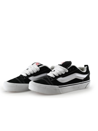 Vans Sneakers Zwart 327758
 Maat 38½
 