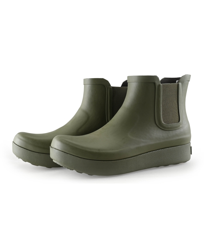 Colors of California Chelsea boots