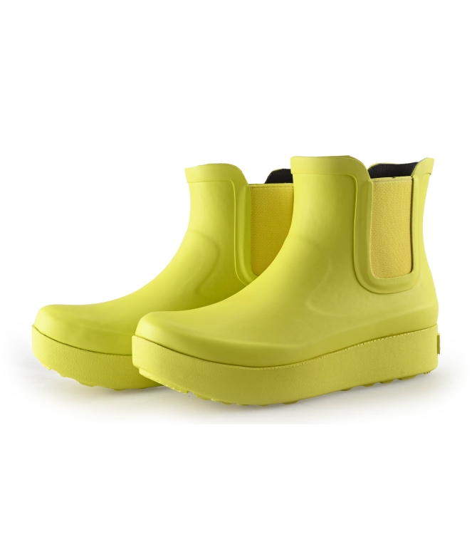 Colors of California Chelsea boots