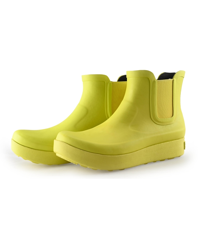 Colors of California Chelsea boots