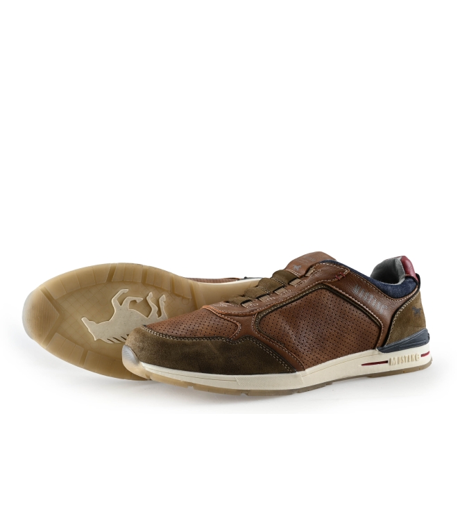 Mustang Sneakers