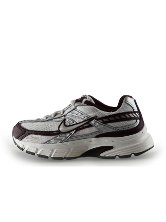 Nike Sneakers Wit 329870
 Maat 36½
 