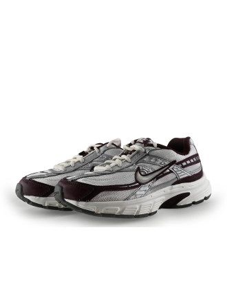 Nike Sneakers Wit 329870
 Maat 36½
 