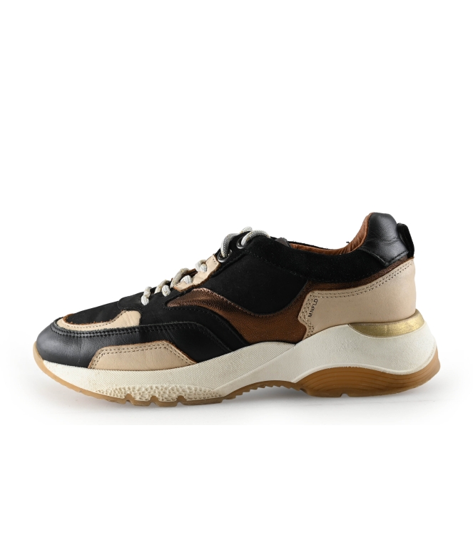 Manfield Sneakers