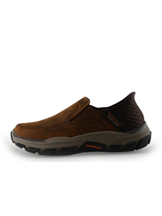 Skechers Instappers Bruin 330486
 Maat 40
 